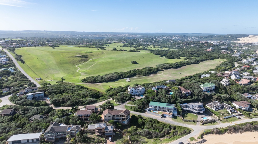 4 Bedroom Property for Sale in West Beach Eastern Cape